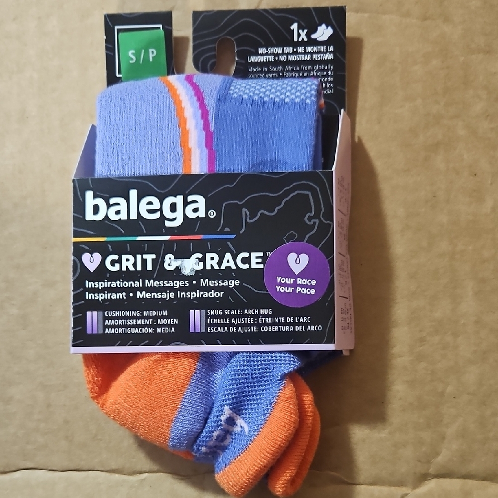 BALEGA GRIT & GRACE "YOUR RACE YOUR PACE" SOCKS: PURPLE: NEW WITH TAGS: SIZE S